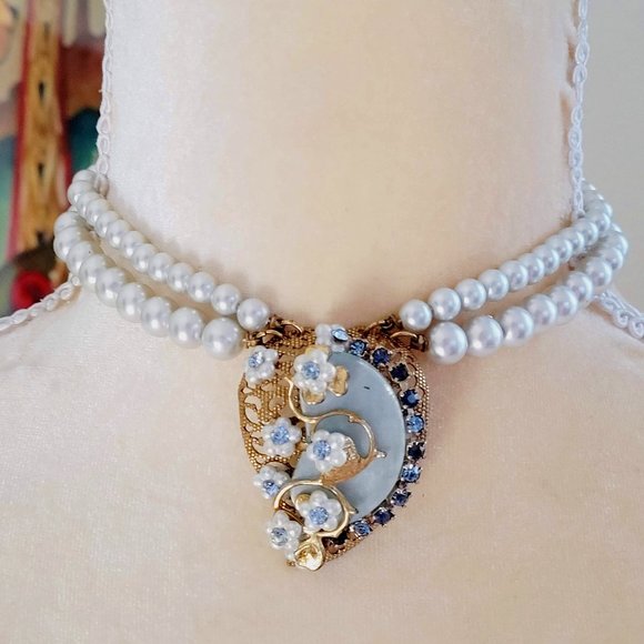 Jewelry - Vintage Blue Floral Vine Leaf Choker Necklace